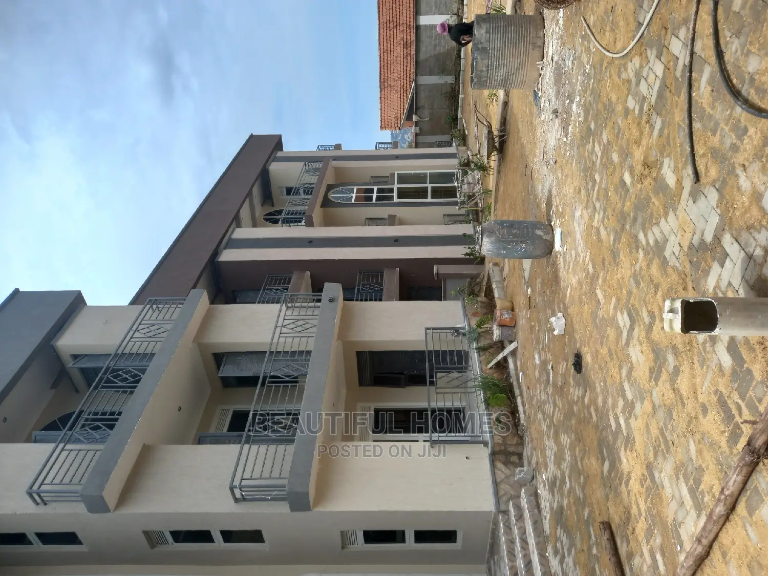 Furnished 2bdrm Block of Flats in Muyenga, Makindye for Sale