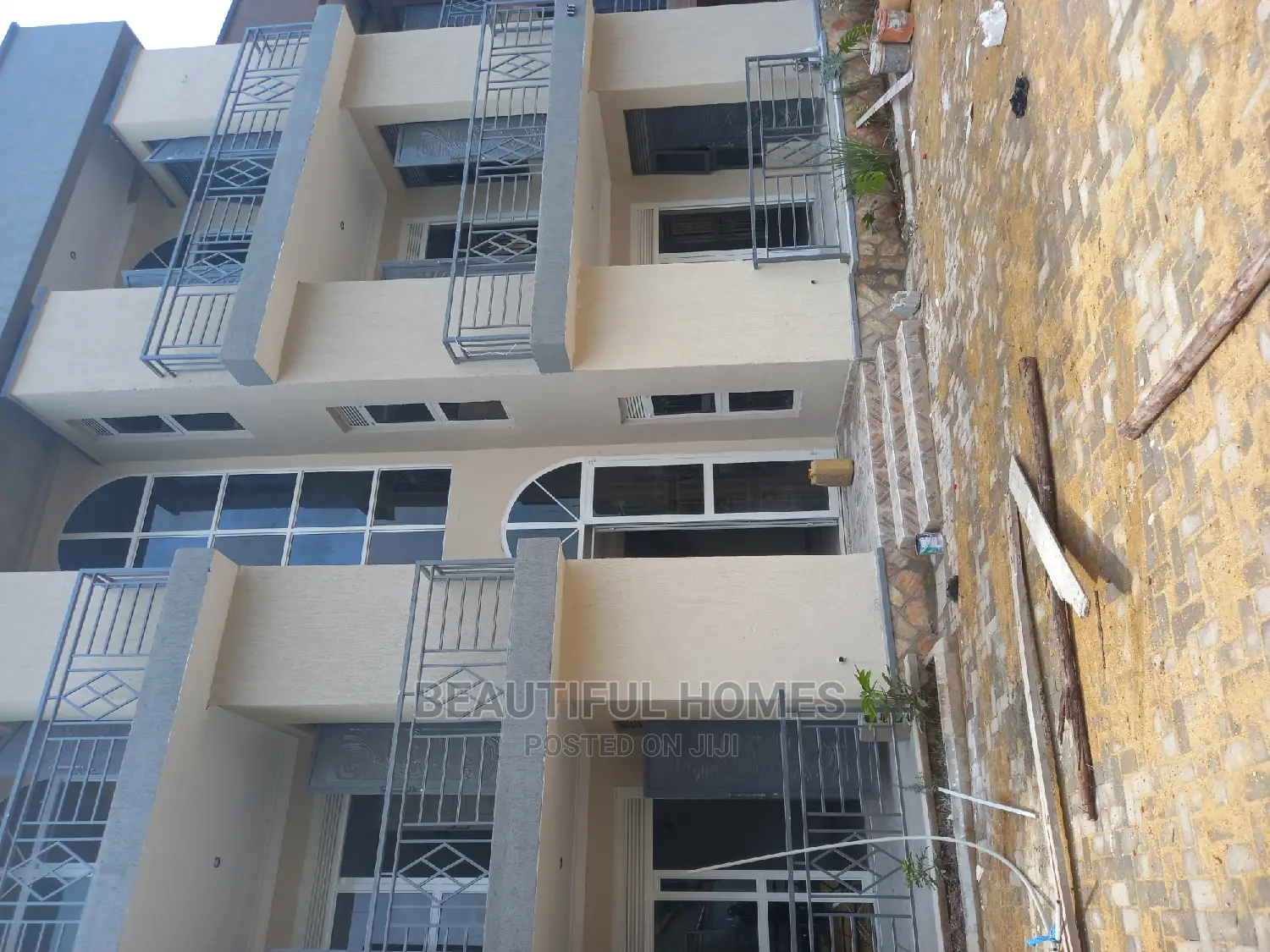 Furnished 2bdrm Block of Flats in Muyenga, Makindye for Sale
