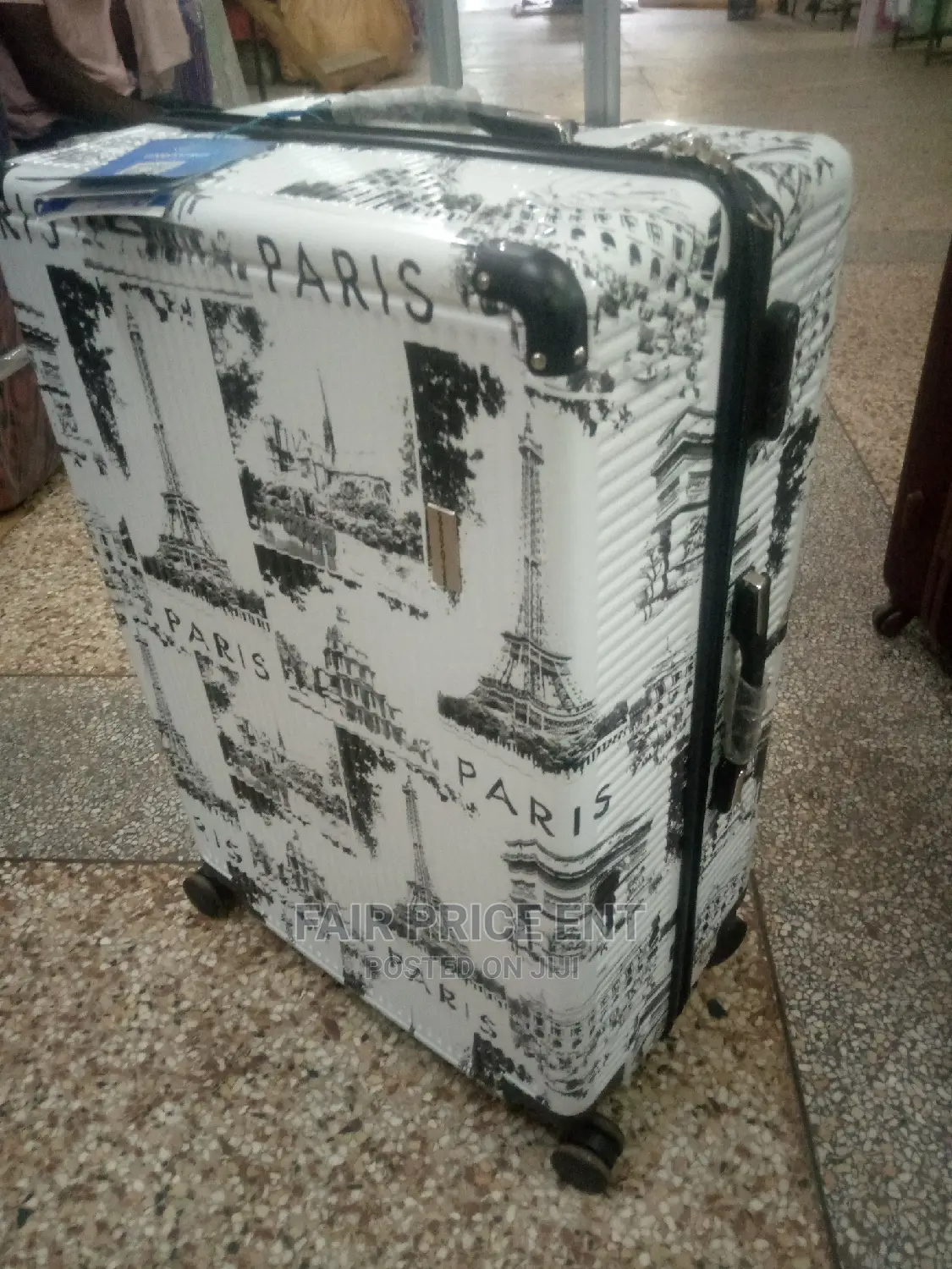 Style Plastic Traveling Bag Extra Large ( White)