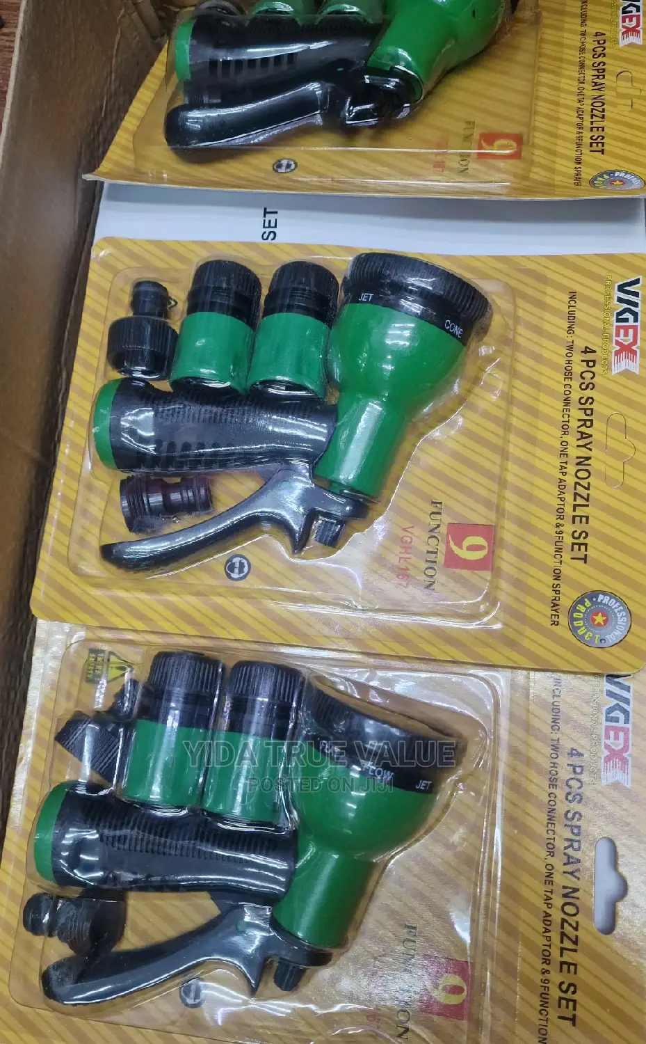 Spray Nozzle Set With Connectors