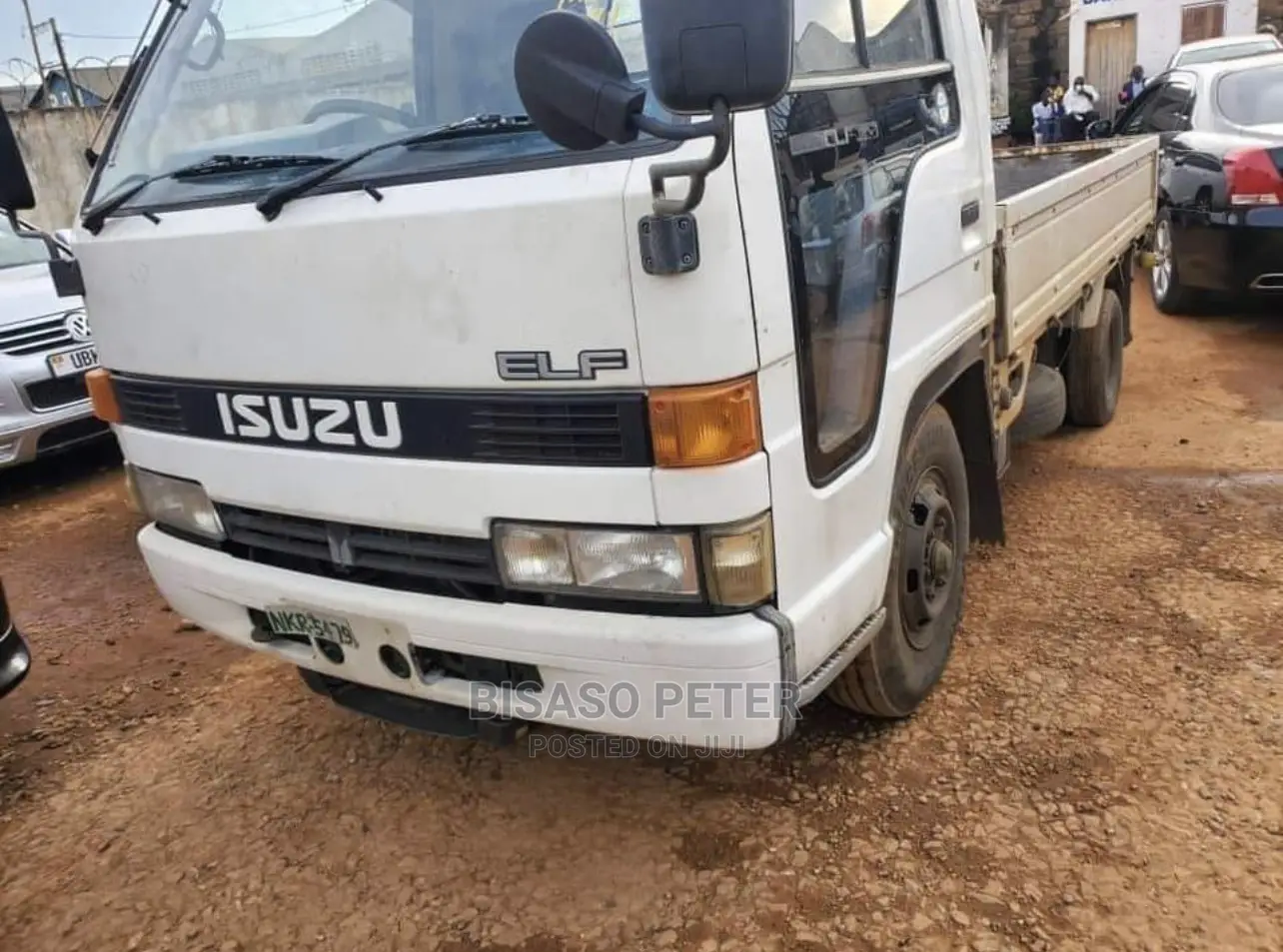 Isuzu Elf Truck