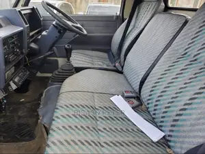 Isuzu Elf Truck