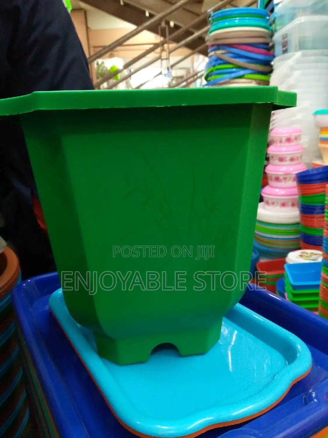 Flower Pots Square