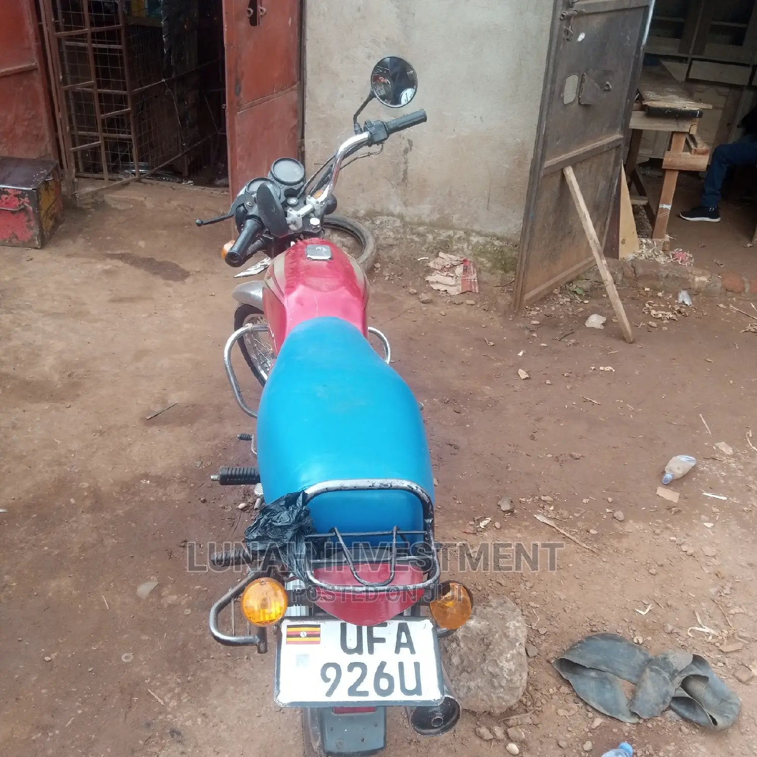 Bajaj Pulsar 180 2021 Red