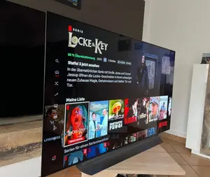 Photo - LG Oled 65inches