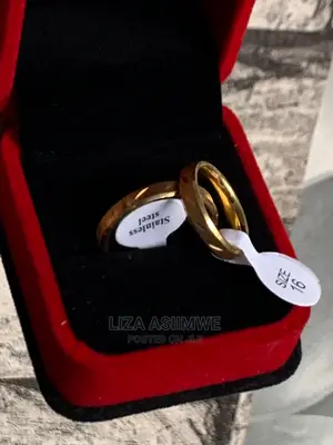 Couple Wedding Rings Available at a Good Affordable Price