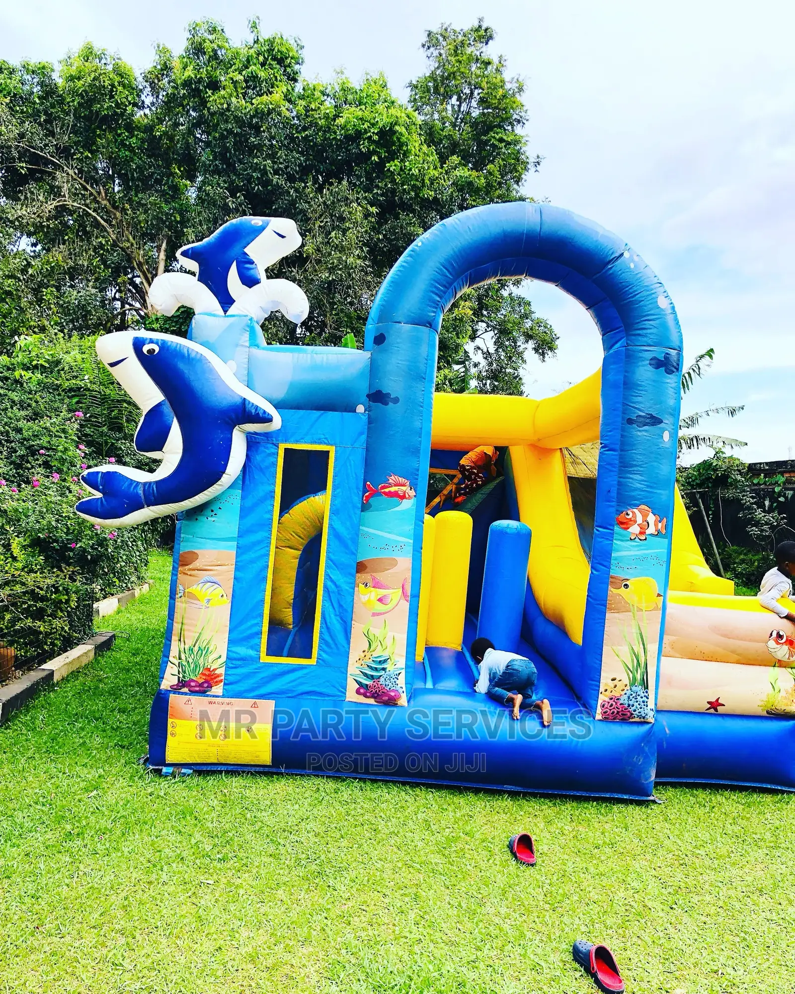 Bouncing Castles And Kids Fun Items For Hire