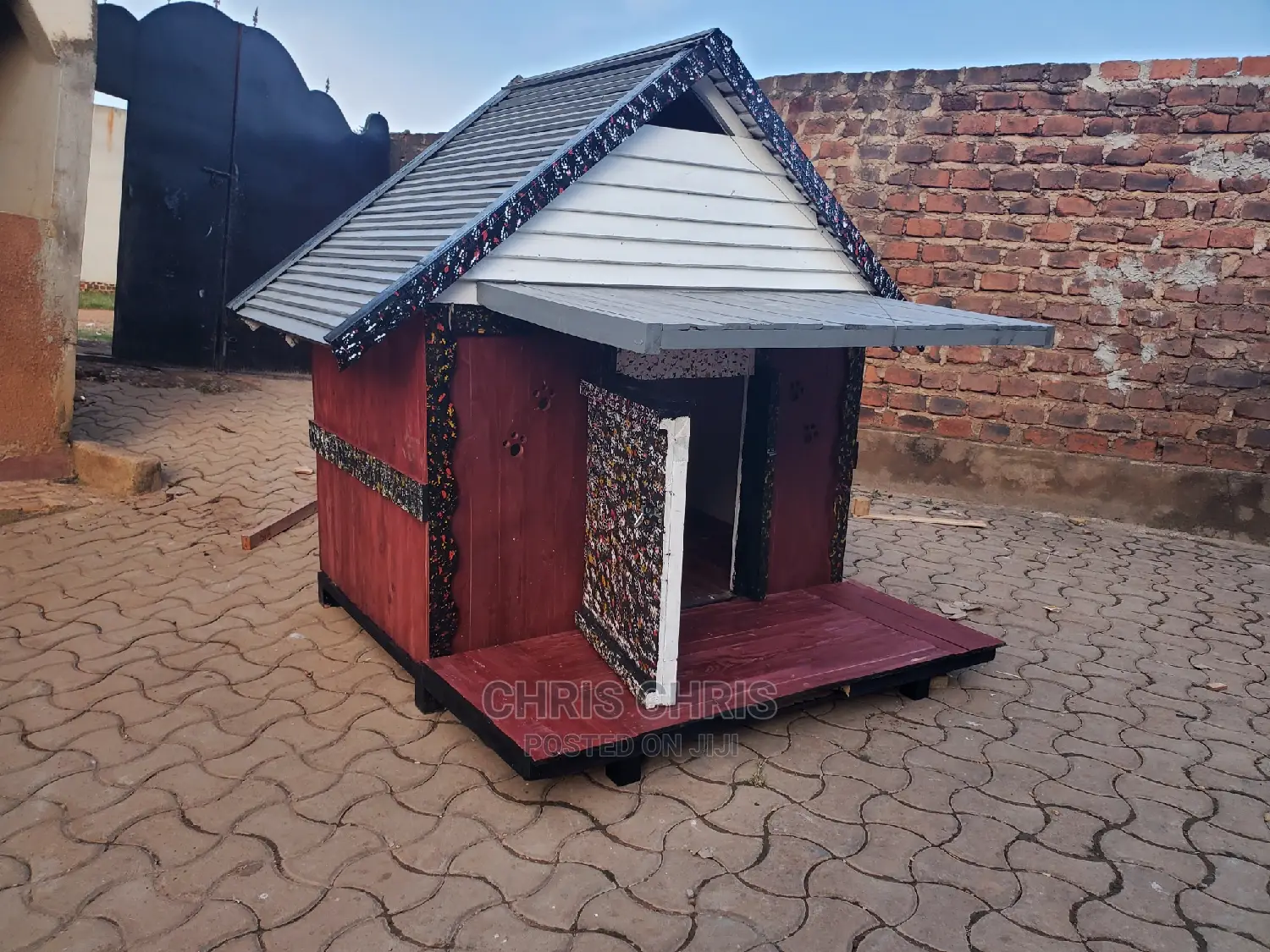 Pallet Craft Dog Kennel