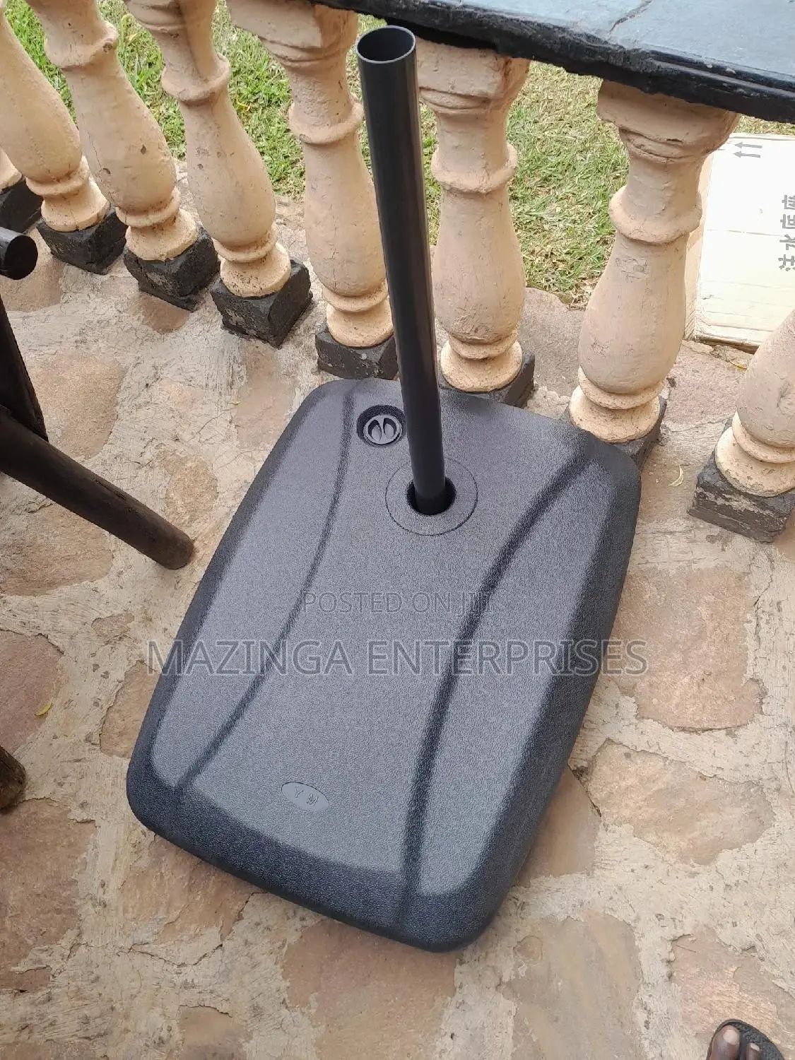 40litres Parasol and Cantilever Umbrella Water Base