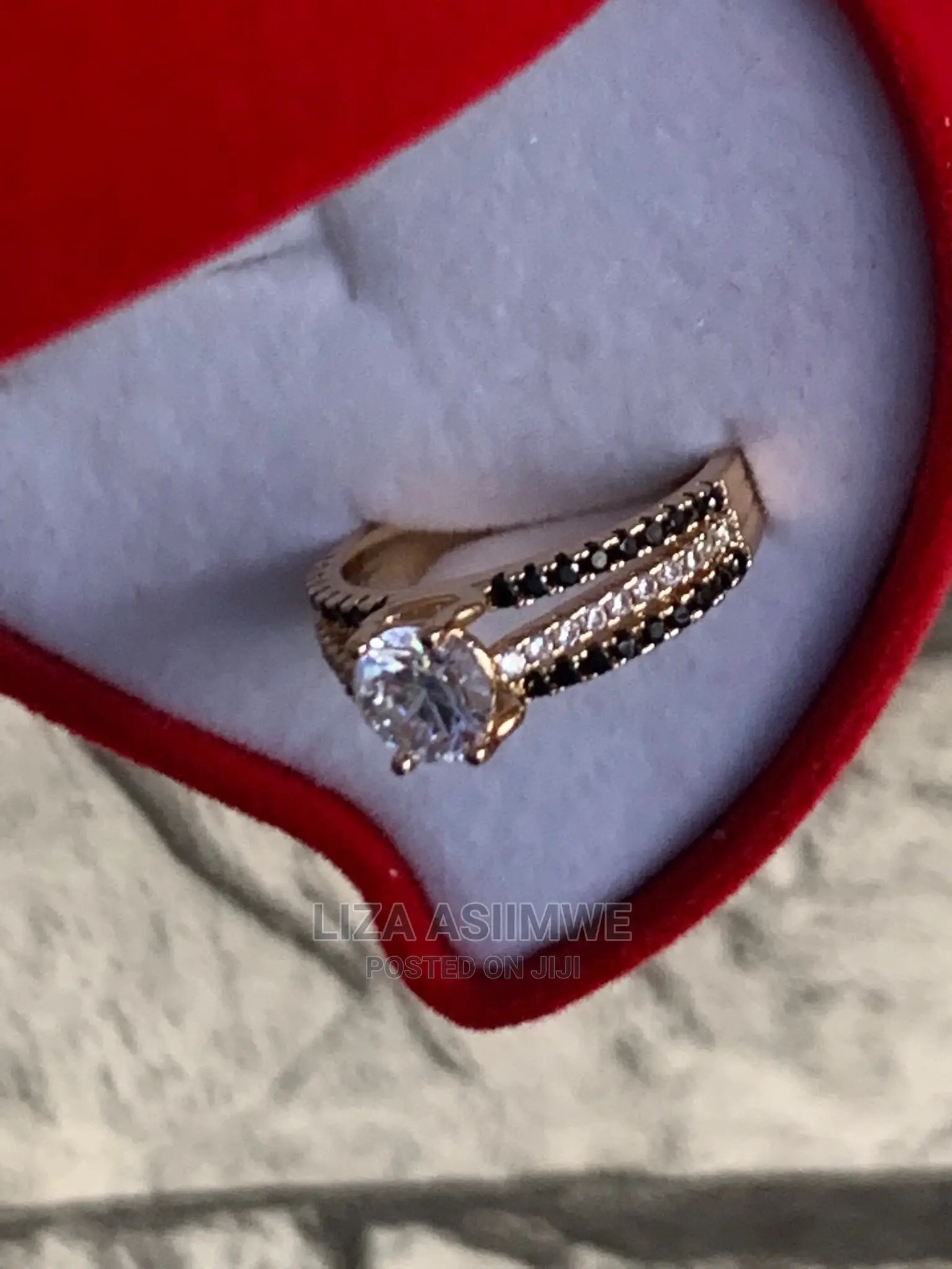 Engagement Rings Available at a Good and Affordable Price