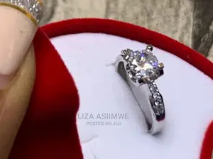Engagement Rings Available at a Good and Affordable Price