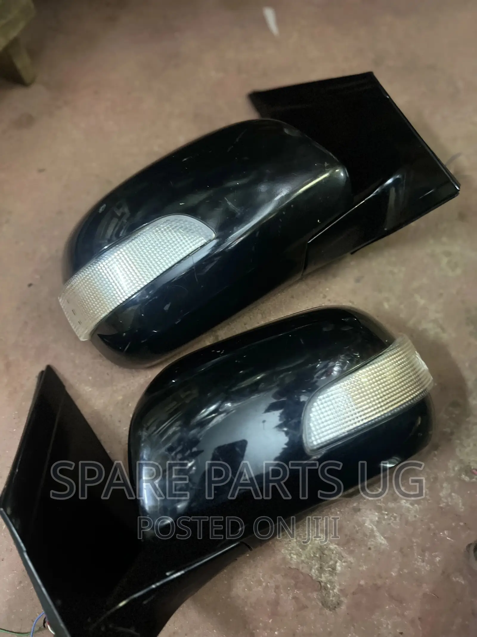 Toyota Harrier (Kawundo) Side Mirrors With Indicators