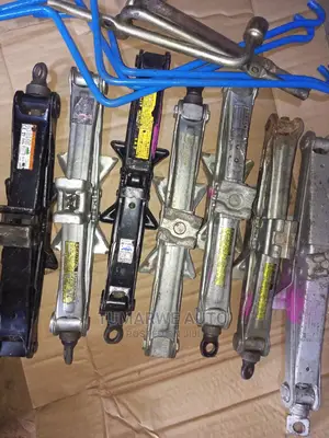 Car Jack 01
