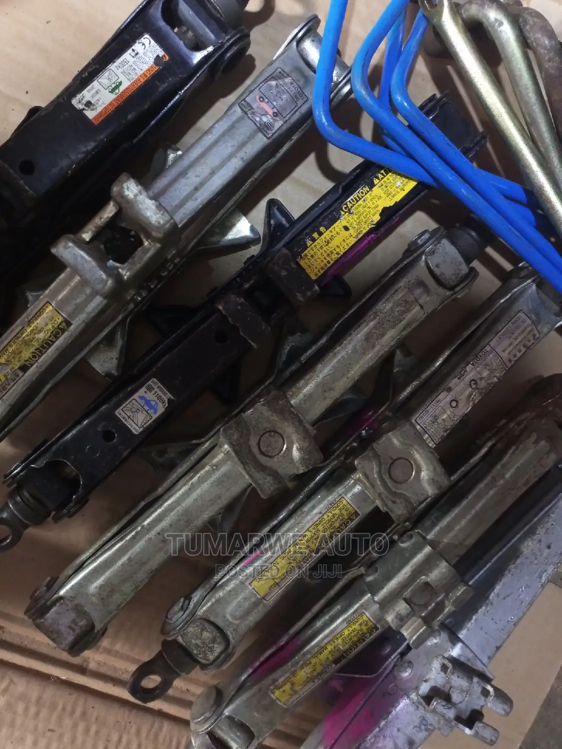 Car Jack 01