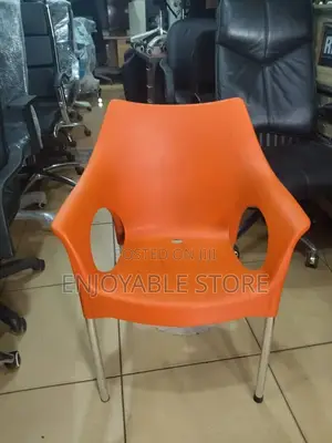 Plastic Chairs(Armrest)