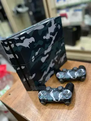 Ps4 Standard Console Customised Chipped