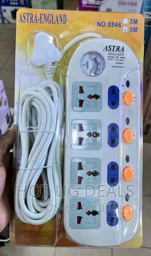 8 Way Extension Cable With Switches- White
