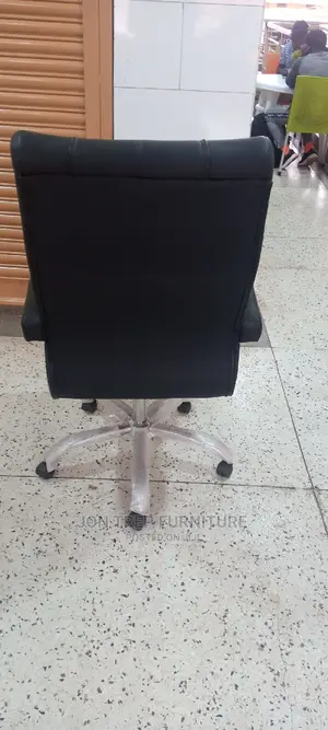 Executive Office Chair for Big Boss