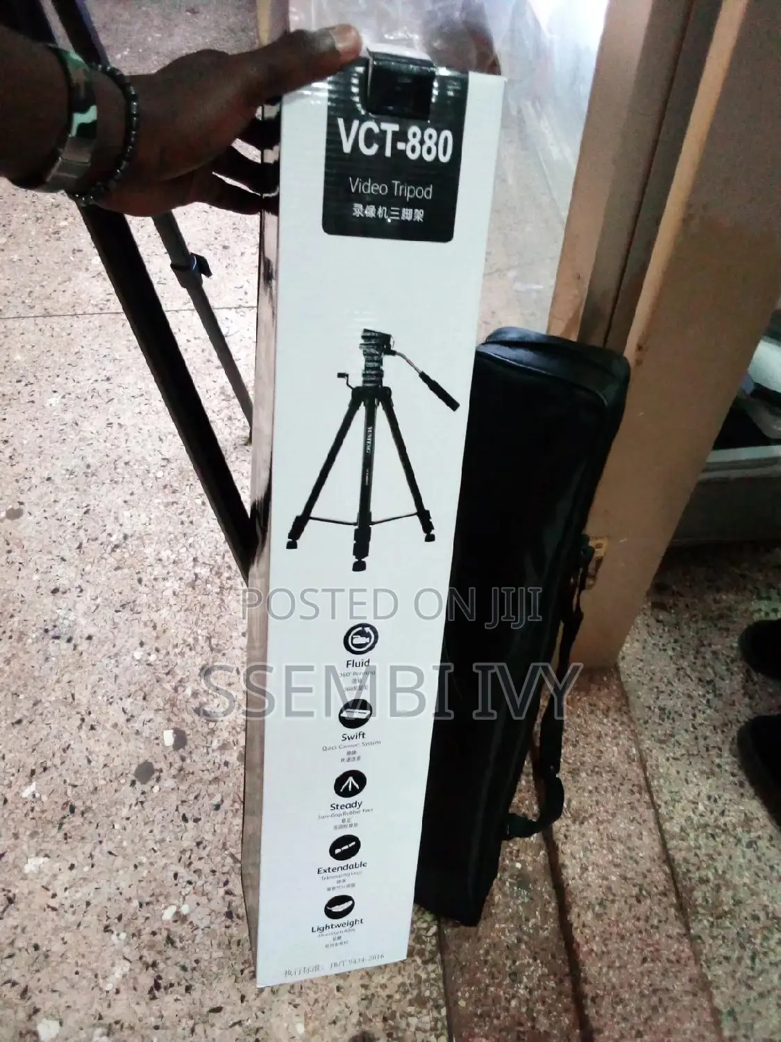 Yunteng Vct-880 Camera Stand.