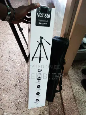 Yunteng Vct-880 Camera Stand.