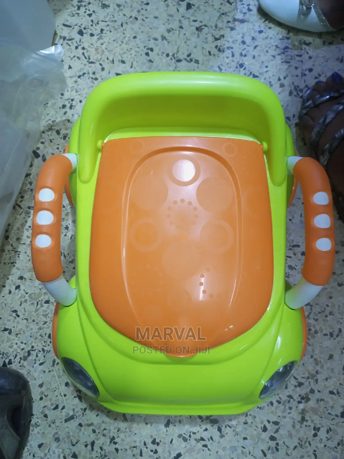 Movable Car Design Child Potty