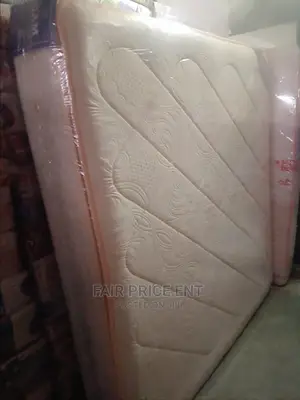 Photo - Re Bonded Mattress 5*6.8 Inches( White)
