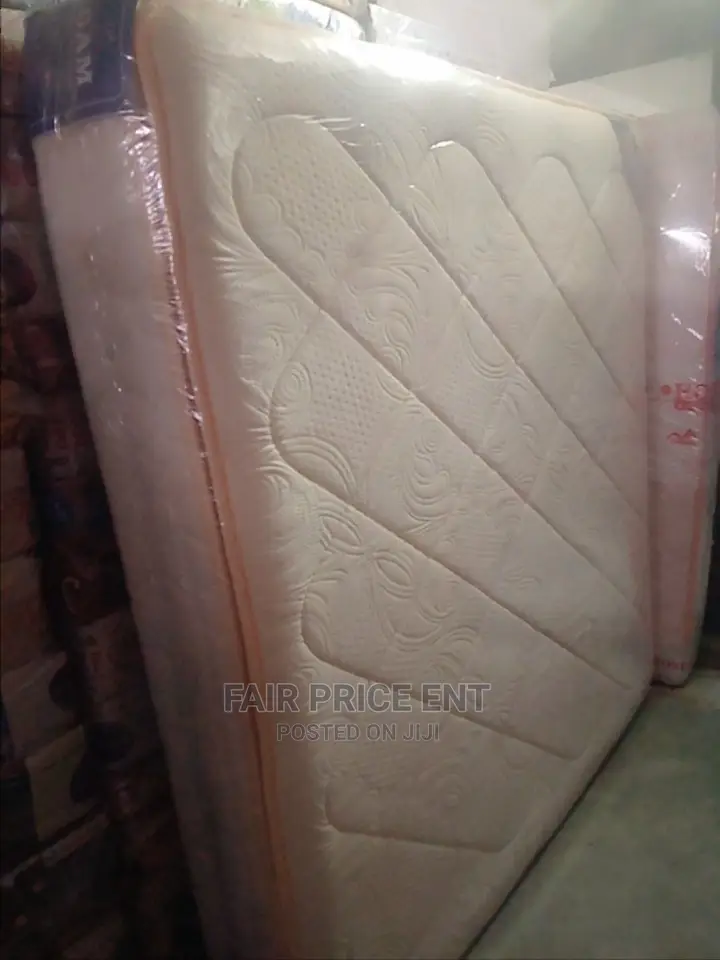 Re Bonded Mattress 5*6.8 Inches( White)