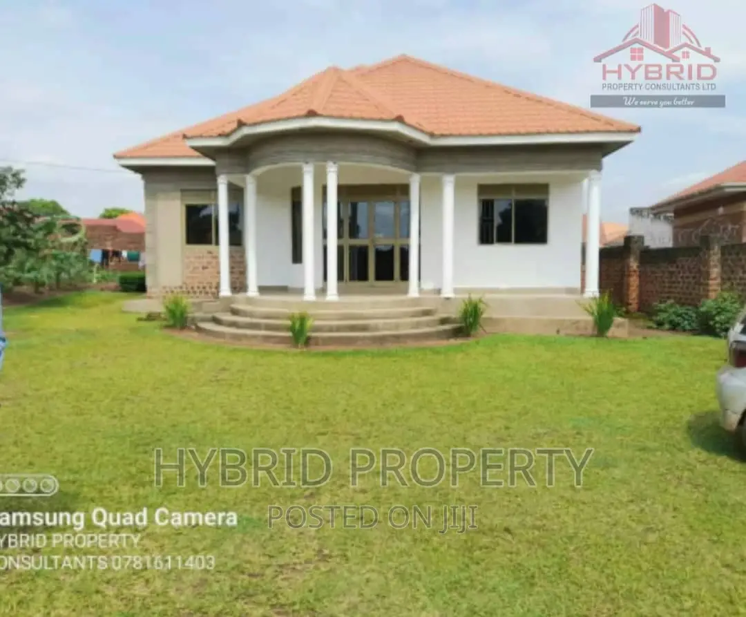 4bdrm House in Namusera~Wakiso for sale