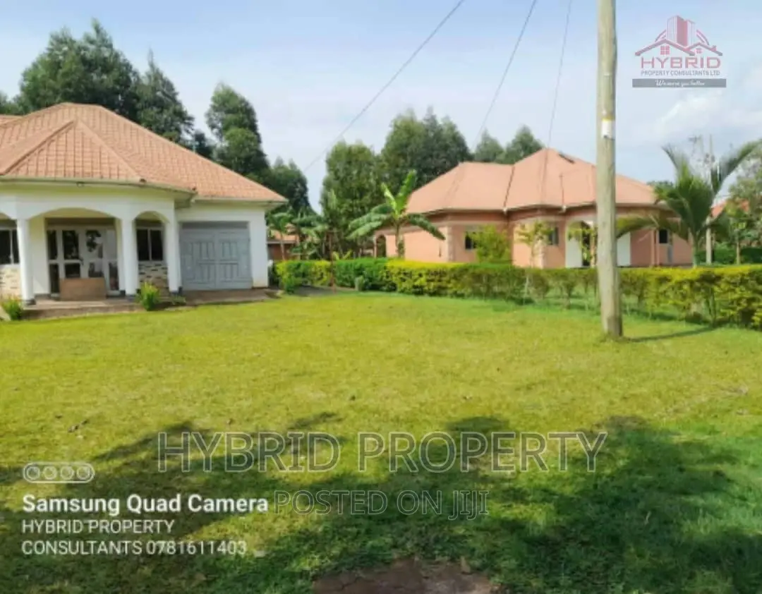 4bdrm House in Namusera~Wakiso for sale