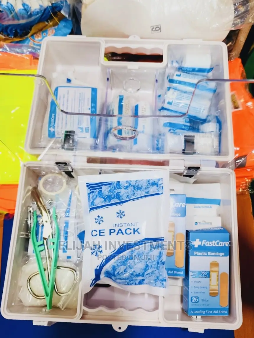 First Aid Kit (Upto 25 People)
