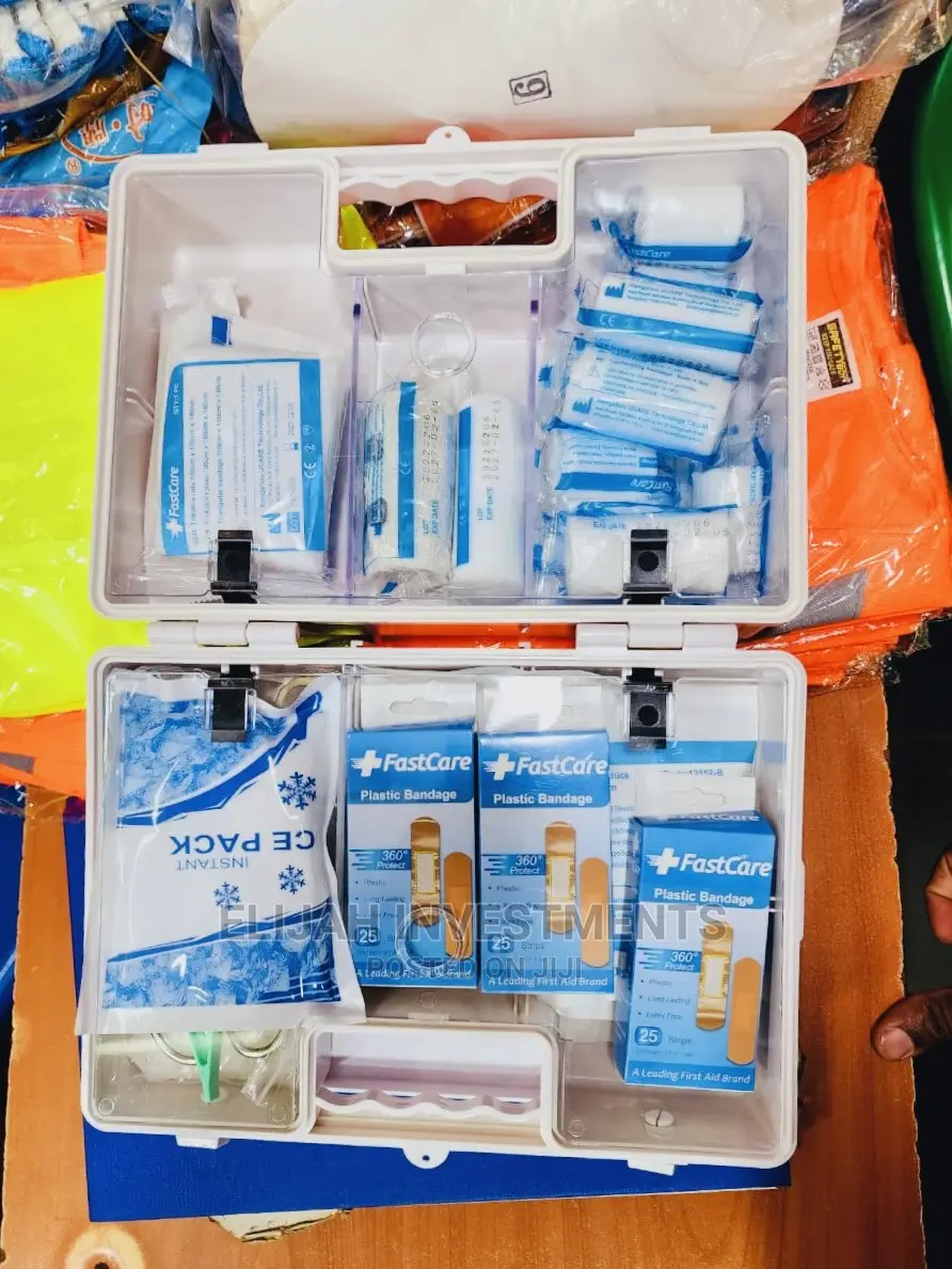 First Aid Kit (Upto 25 People)