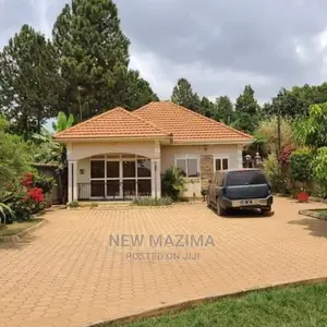 3bdrm Bungalow in Kigo, Division A for sale