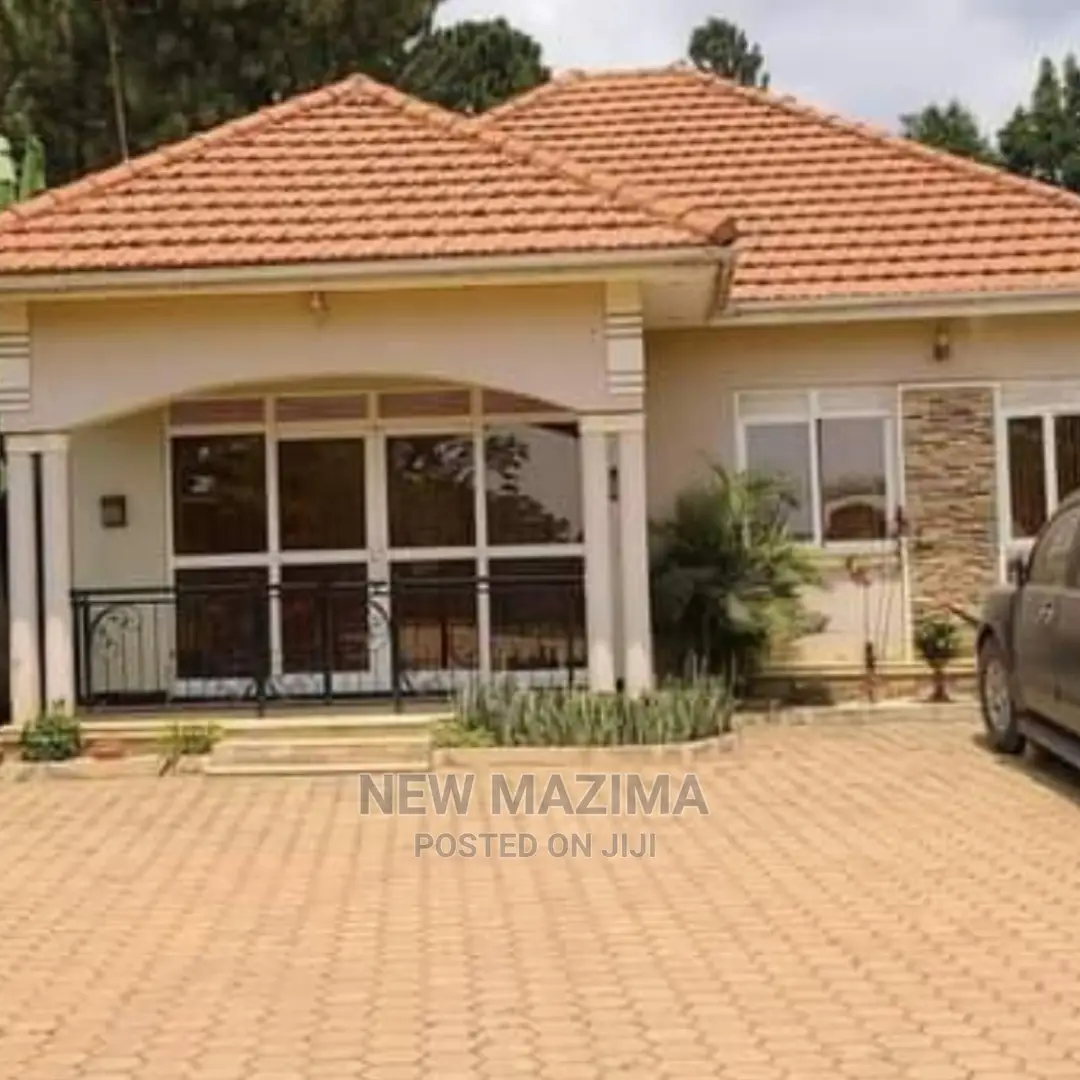 3bdrm Bungalow in Kigo, Division A for sale
