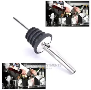 Brand New Wine Pourer