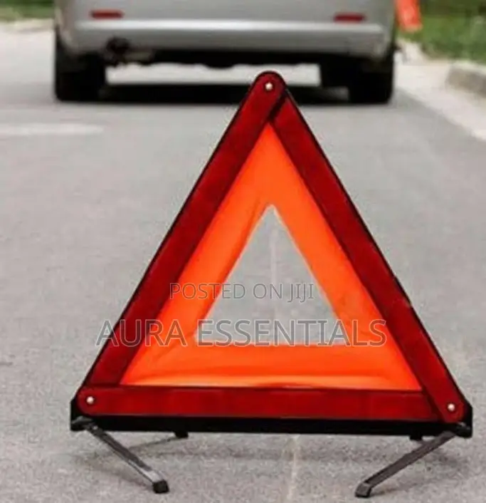 Triangle Warning Stop Sign for Breakdown Cars