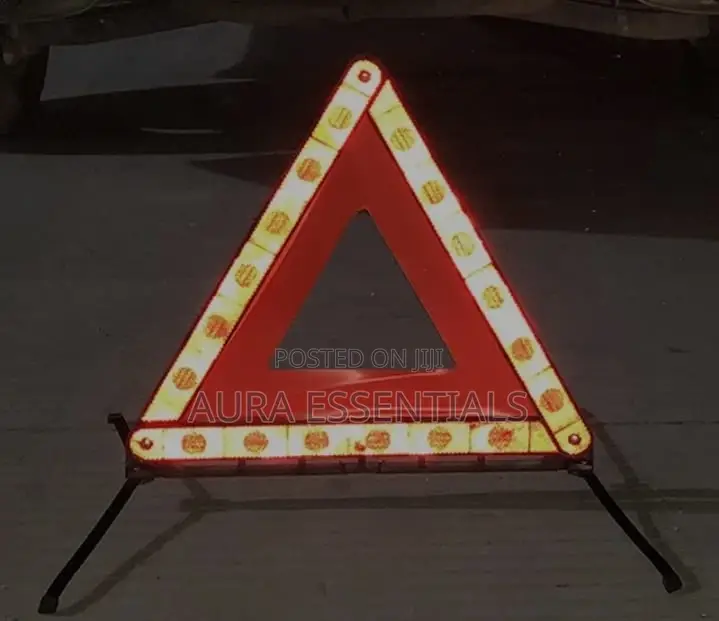 Triangle Warning Stop Sign for Breakdown Cars