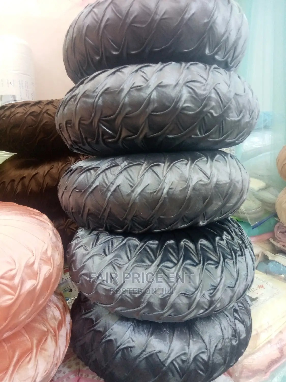 Decorations Cushions ( Gray)