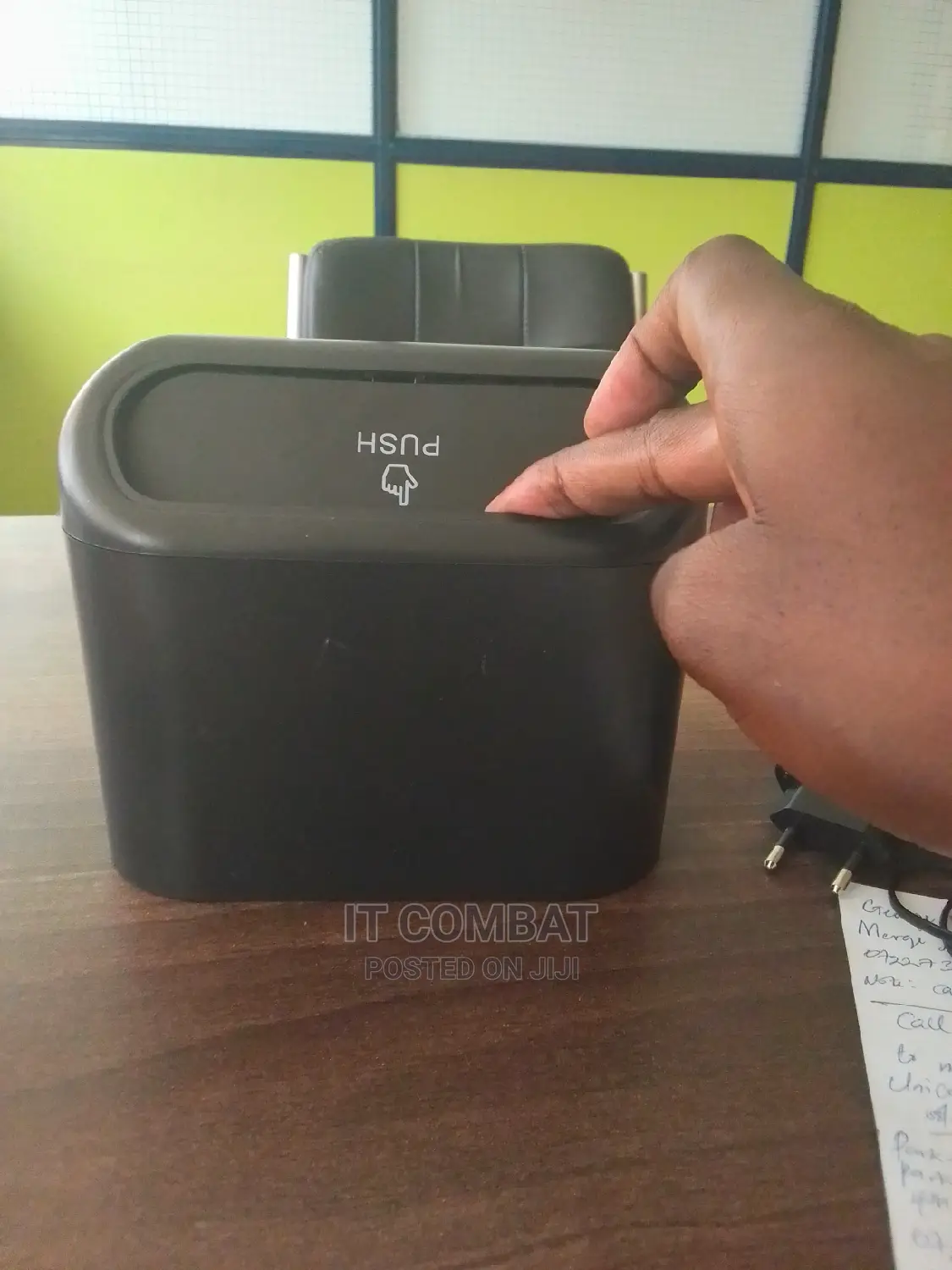 Mini Car Dust Bin