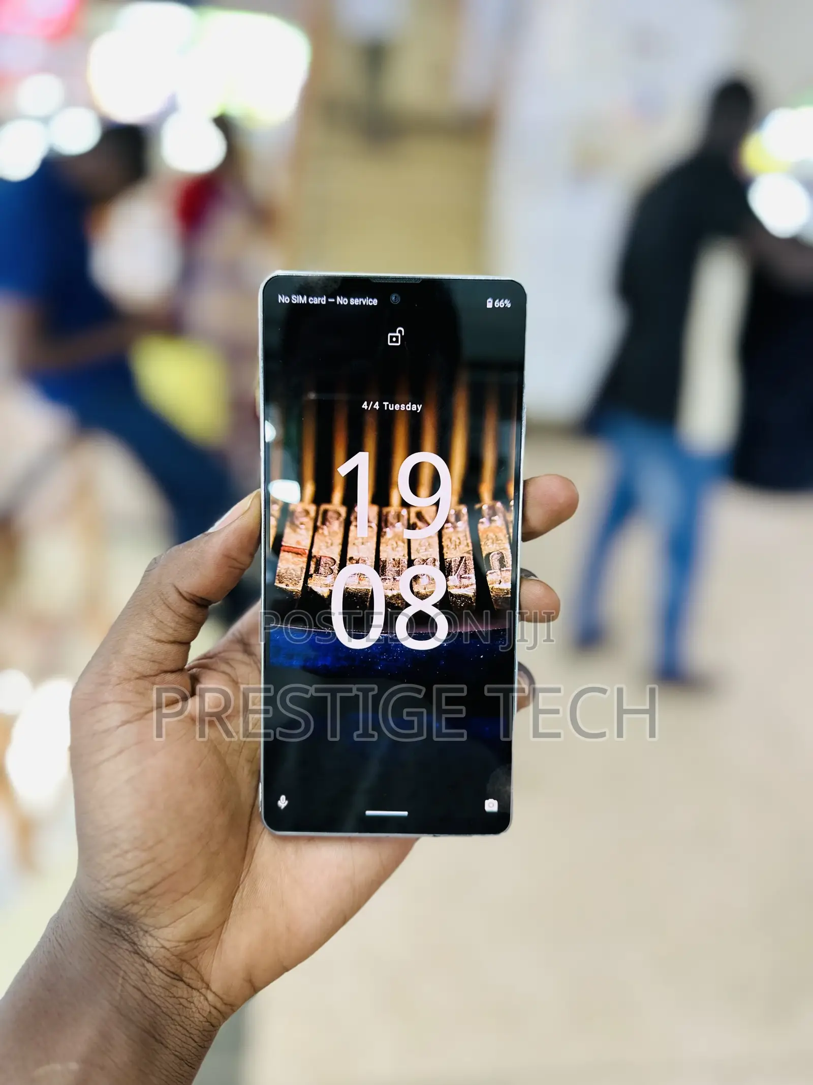 Sharp Aquos zero6 128 GB White