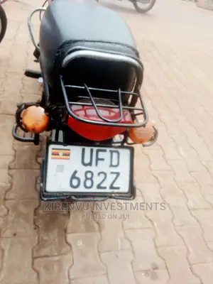 Bajaj Boxer BM100ES 2018 Purple