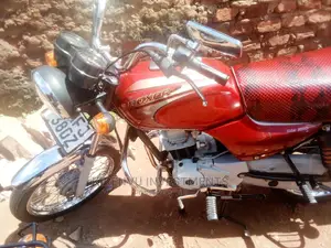Bajaj Boxer BM100KS 2020 Red