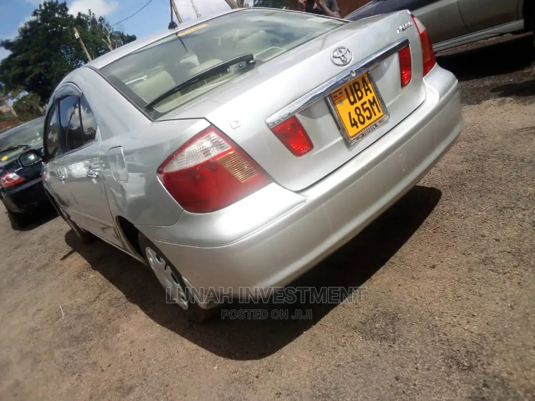 Toyota Premio 2004 Silver