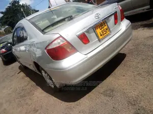 Toyota Premio 2004 Silver