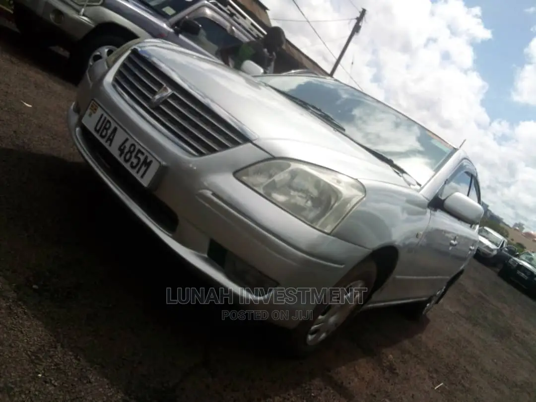 Toyota Premio 2004 Silver