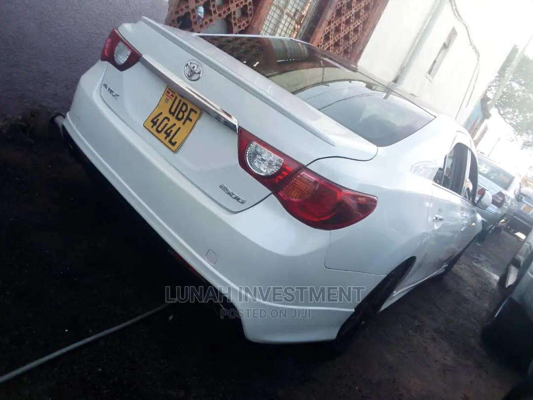 Toyota Mark X 2010 Silver