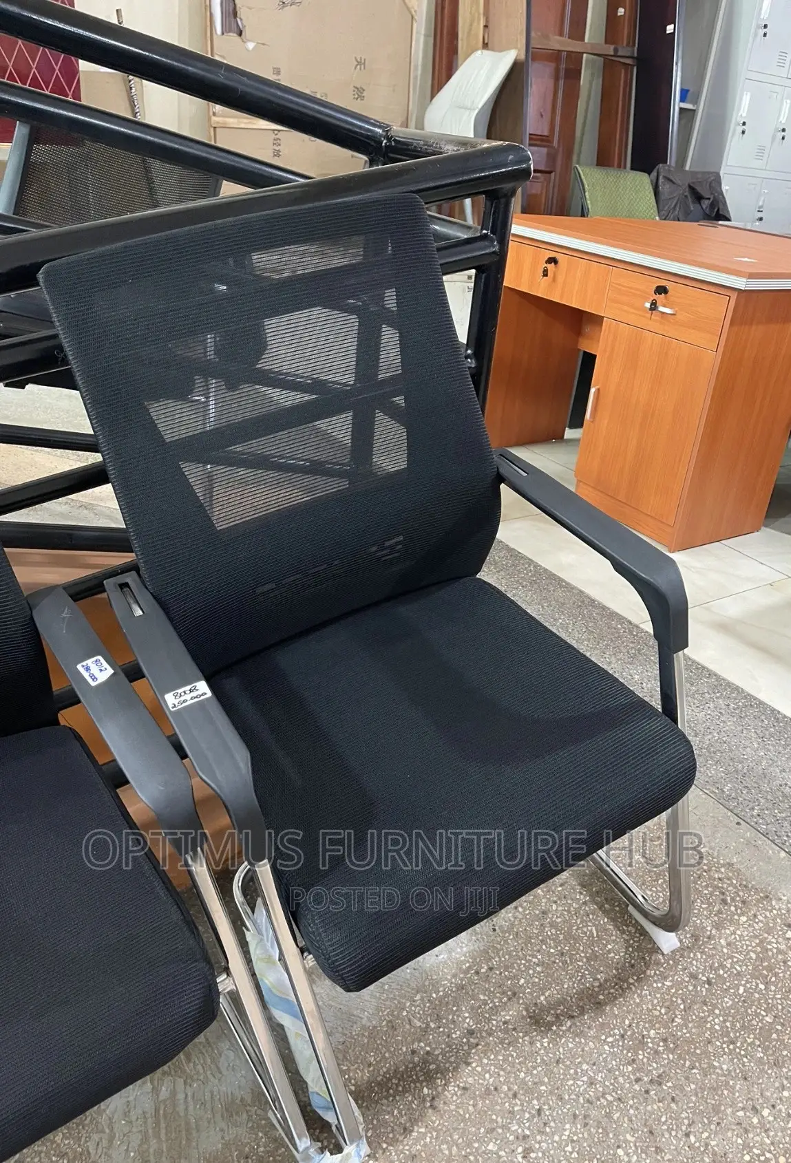 Visitor Chair (Hollow Back)