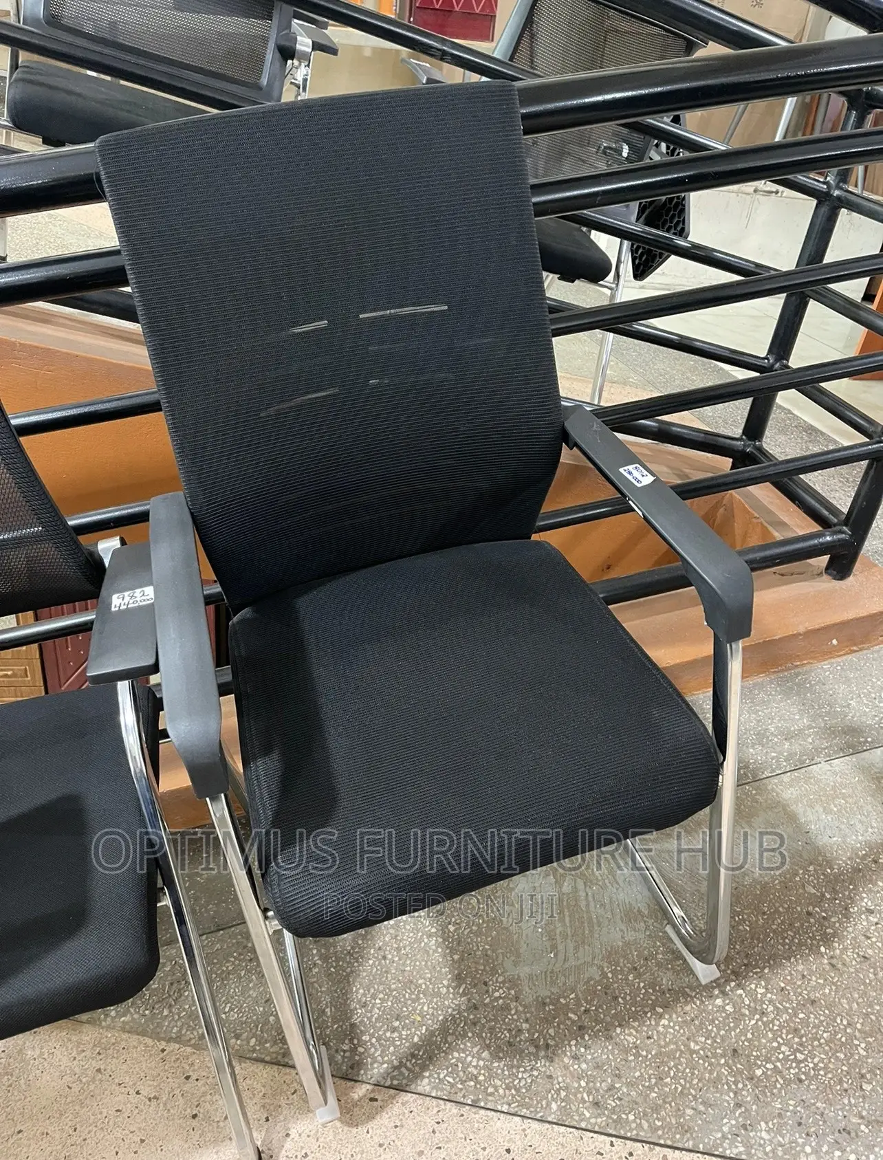 Visitor Chair (White Stripe)