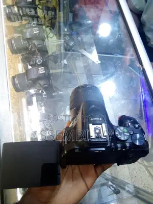 Nikon D5600 Professional Video Camera.