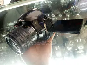 Nikon D5300 Professional Video Camera.