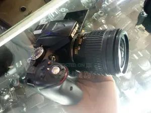 Nikon D5300 Professional Video Camera.